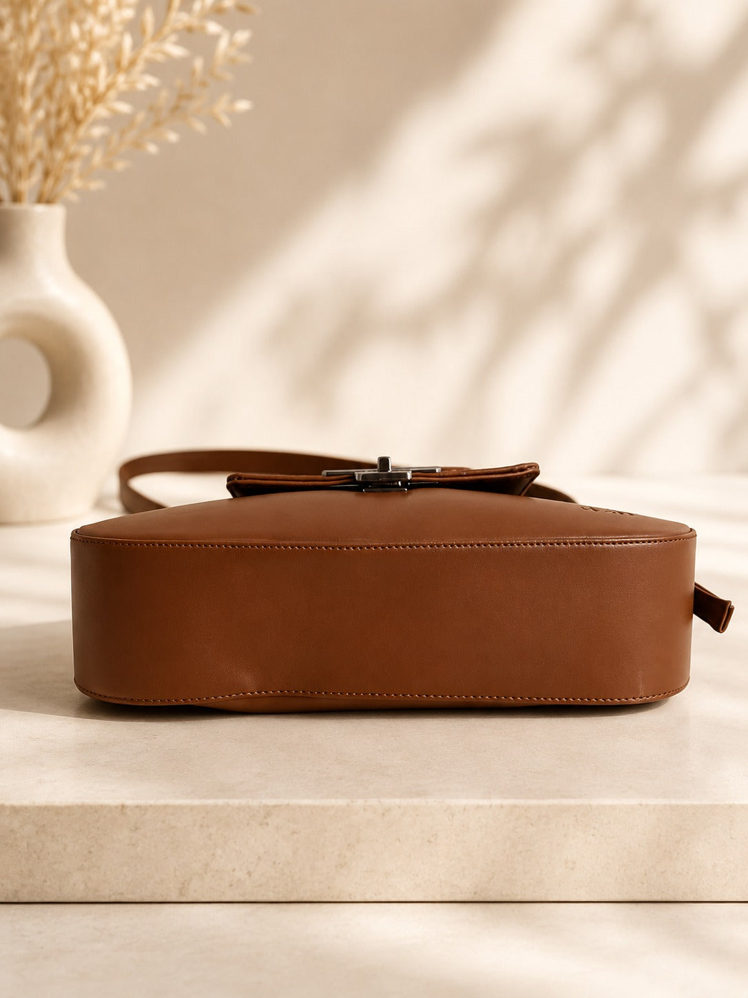 OZO Aura Sling Bag