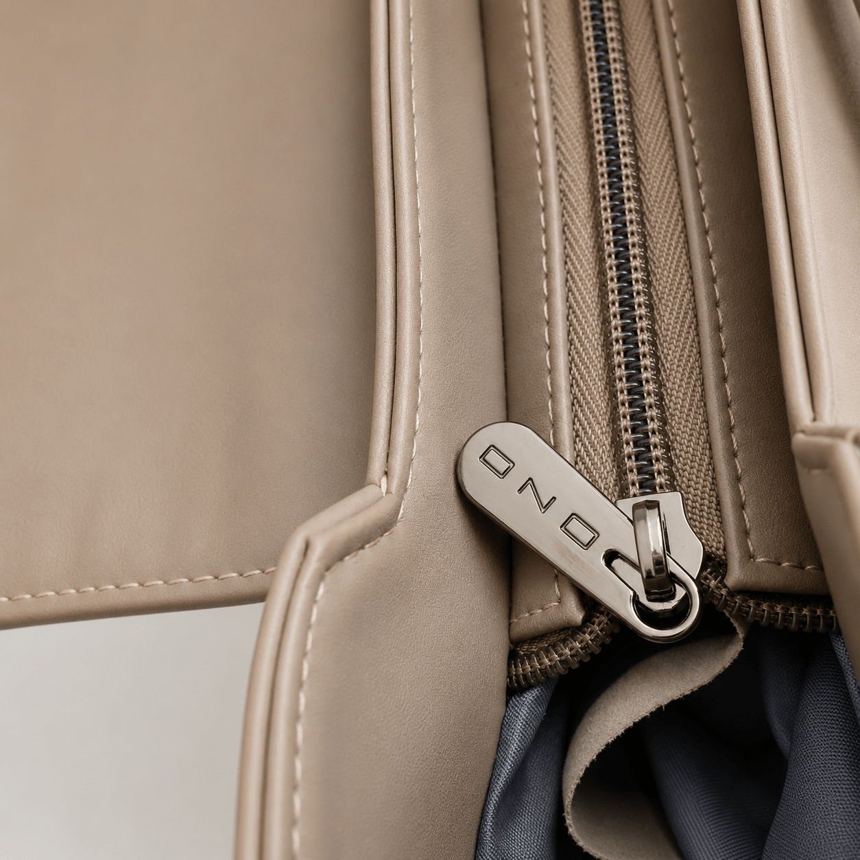 OZO Aura Sling Bag - OZO Bags