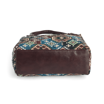 Trendy Women's Handbag with Ethnic Print – Spacious, Multi-Compartment Bag with Adjustable Sling Strap - OZO Bags